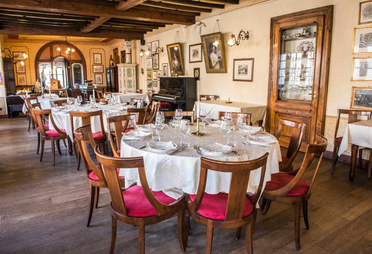 加里波第餐厅酒店 Cisterna dʼAsti 外观 照片